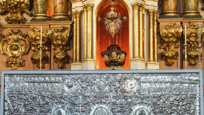 Altar mayor de la Basílica de Nuestra Señora del Pilar, Recoleta, Ciudad de Buenos Aires.