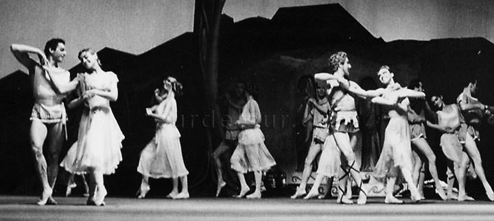 Ballet Daphnis en el escenario del Teatro Colón