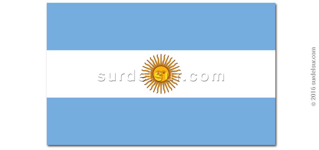 Bandera argentina con sol de Mayo