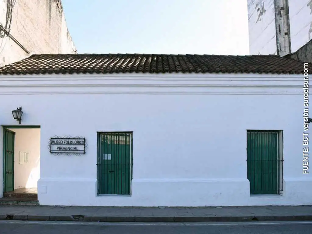 Casa colonial (1739) que alberga el Museo Folklórico. San Miguel de Tucumán